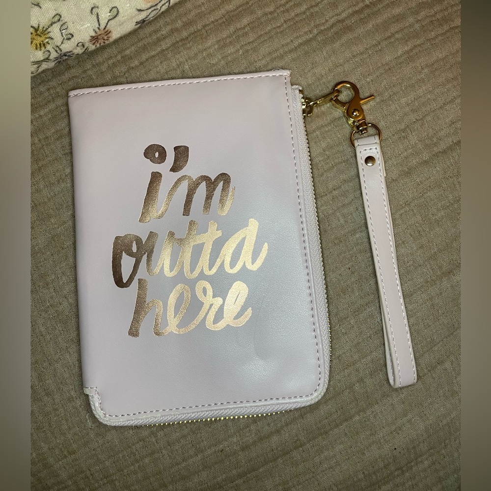 Bando Passport Wallet